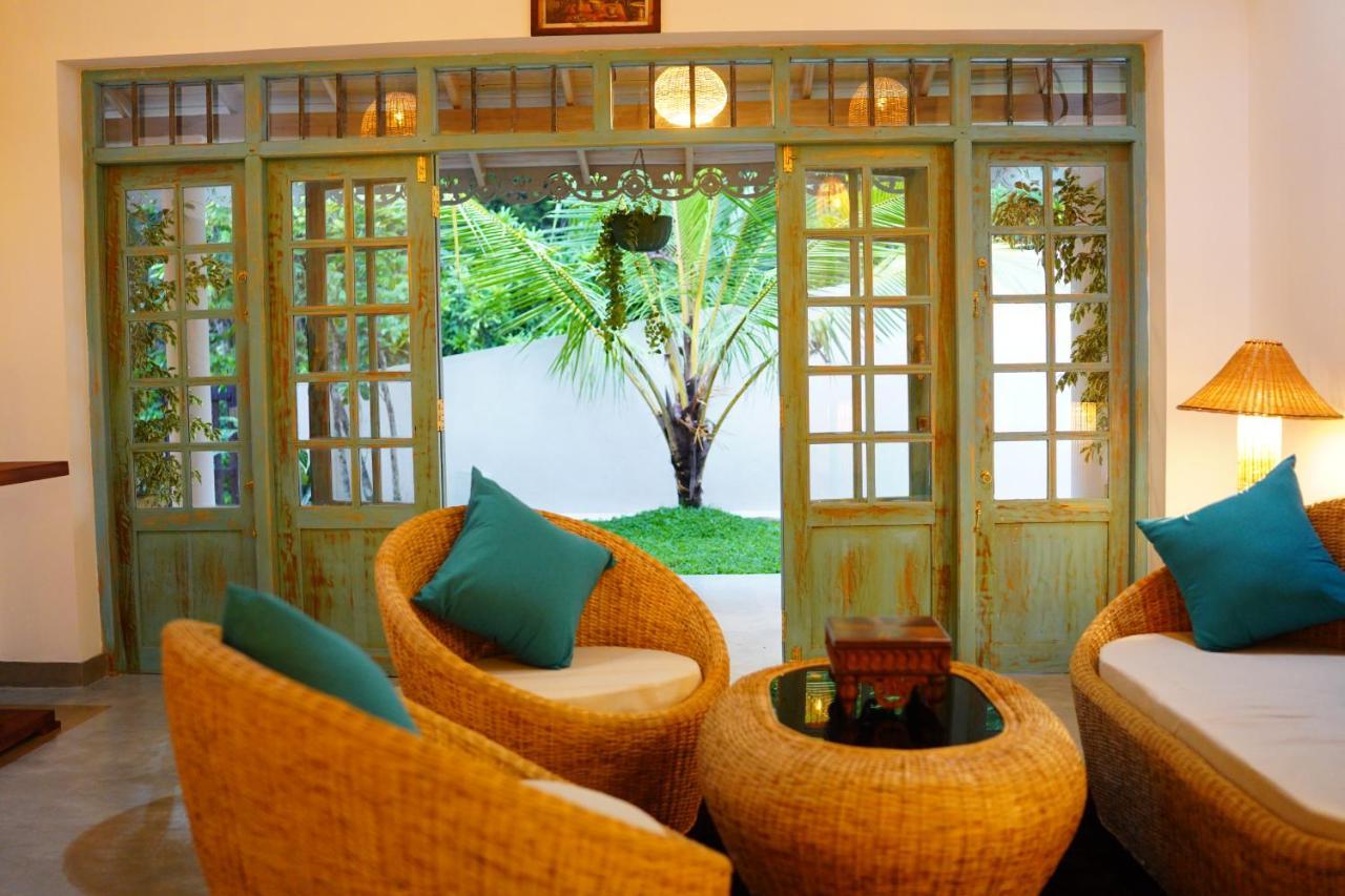 Vila Ronaya Surf Waves Dikwella Exteriér fotografie