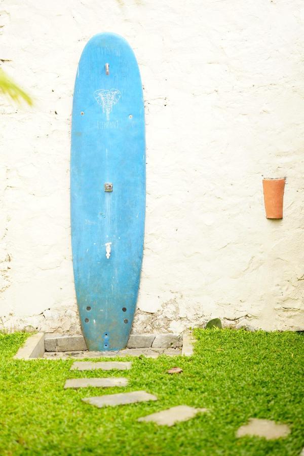 Vila Ronaya Surf Waves Dikwella Exteriér fotografie